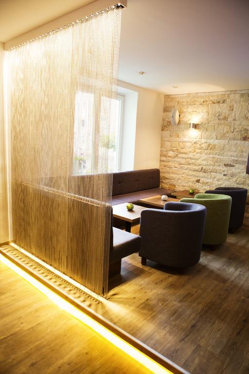 Riku Hotel Neu-Ulm Eksteriør bilde