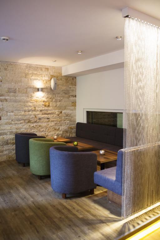 Riku Hotel Neu-Ulm Eksteriør bilde