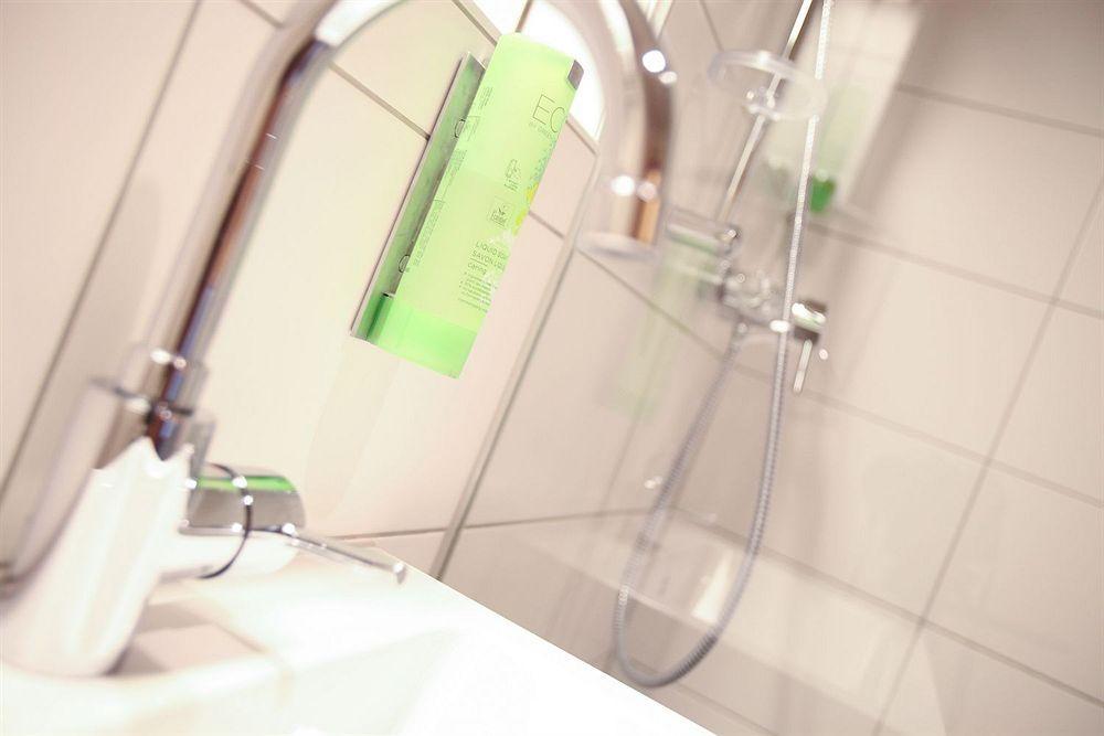Riku Hotel Neu-Ulm Eksteriør bilde