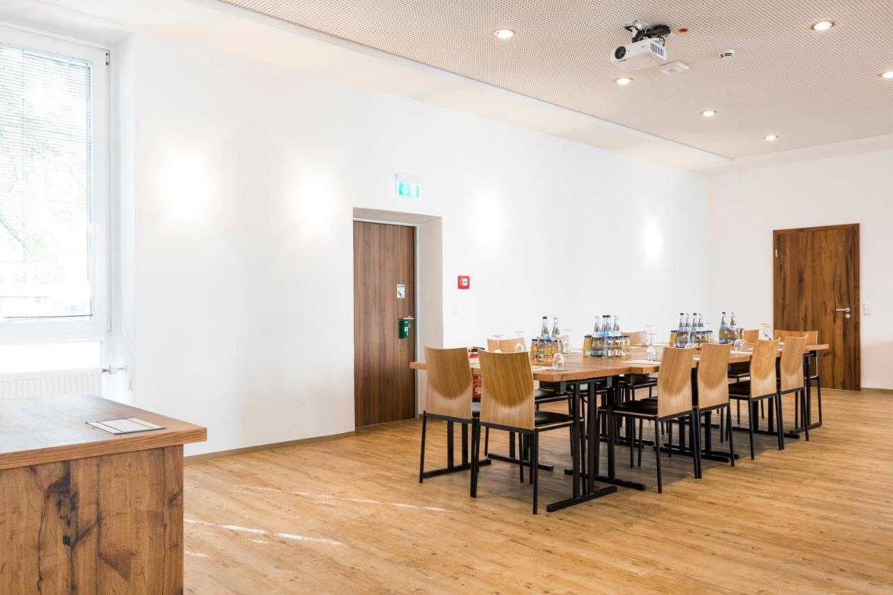 Riku Hotel Neu-Ulm Eksteriør bilde