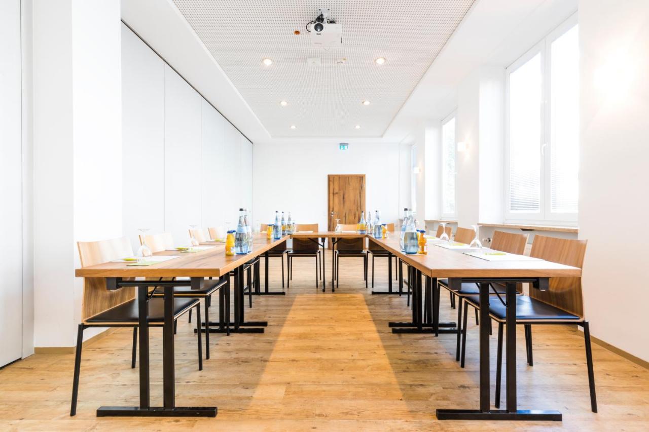 Riku Hotel Neu-Ulm Eksteriør bilde