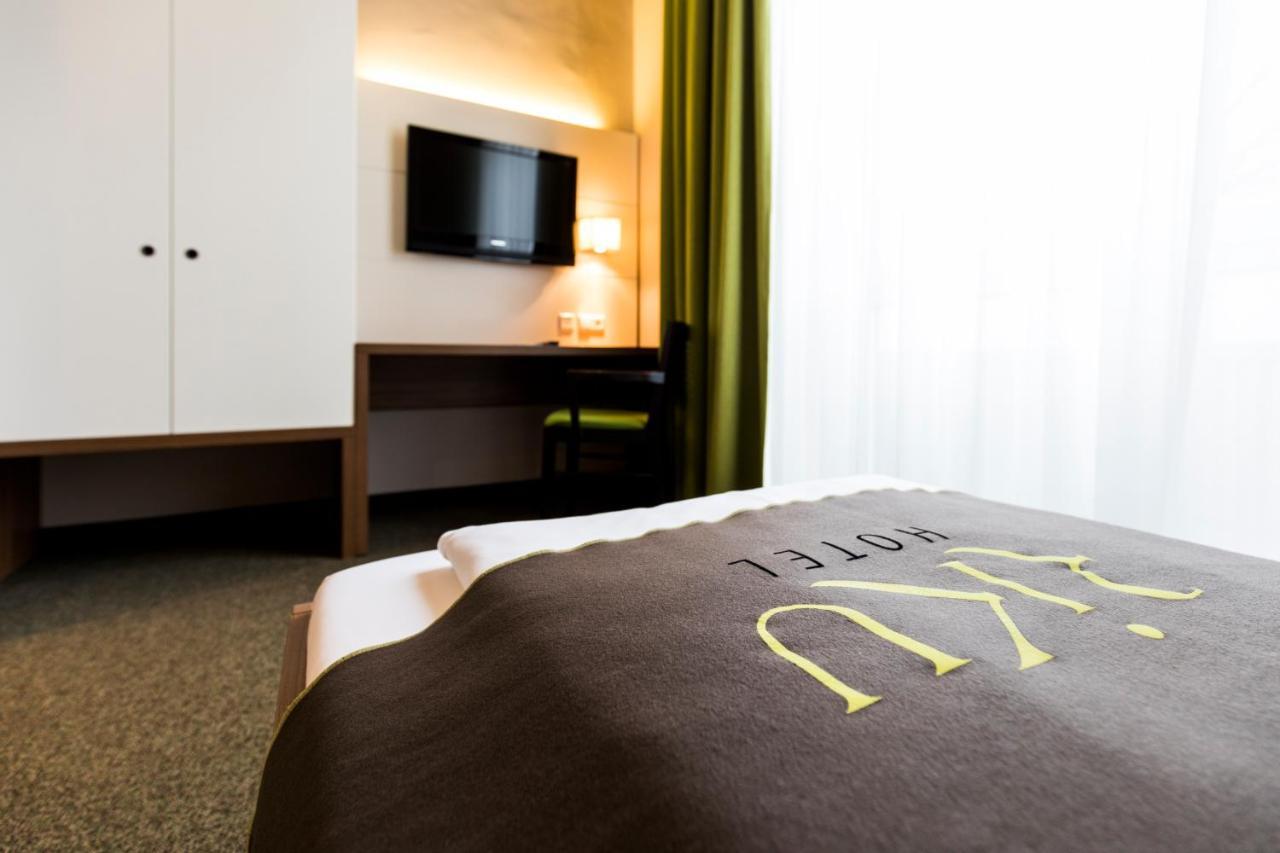 Riku Hotel Neu-Ulm Eksteriør bilde